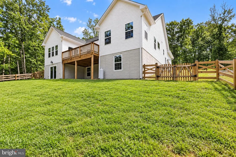 6264 ENON SCHOOL ROAD Marshall, VA 20115