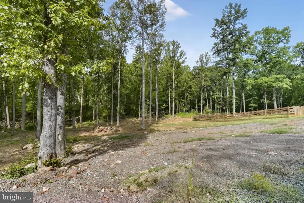 6264 ENON SCHOOL ROAD Marshall, VA 20115