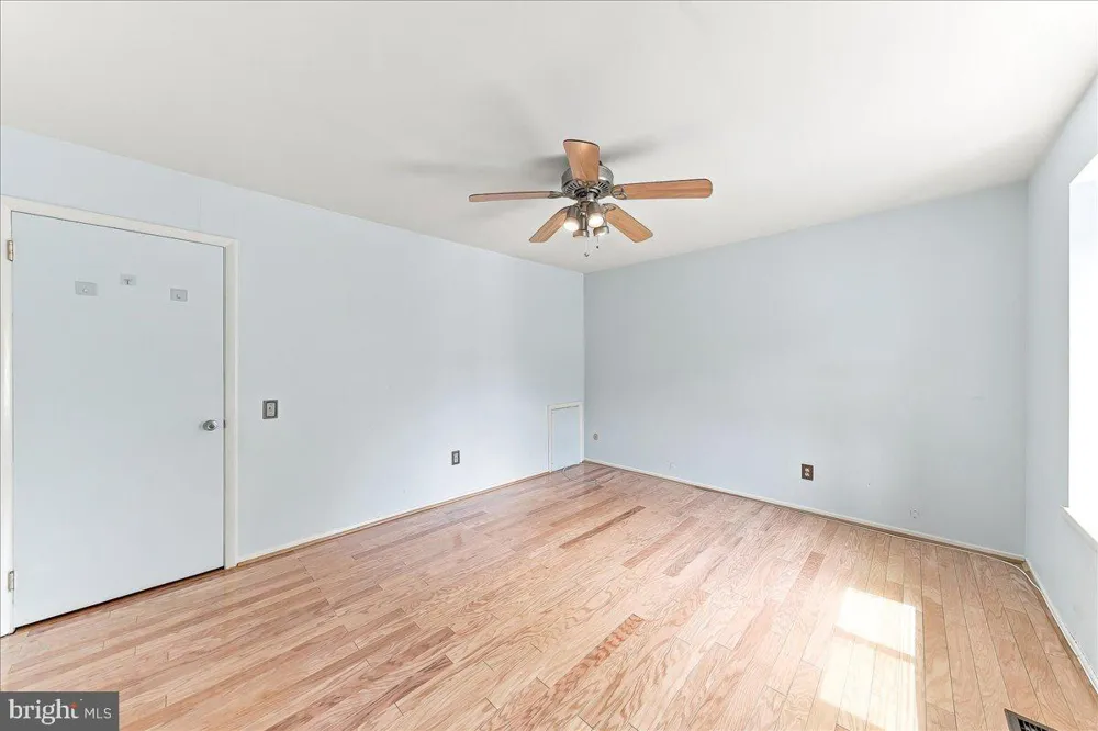 2207 ASPEN CIRCLE Springfield, PA 19064