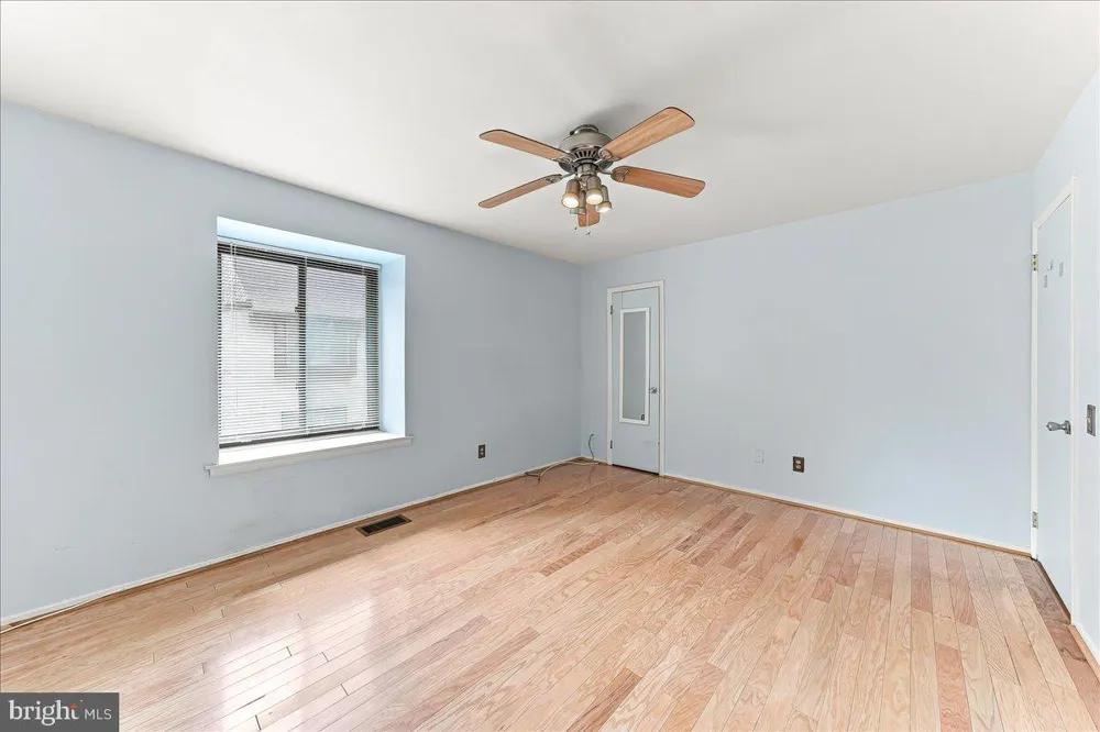 2207 ASPEN CIRCLE Springfield, PA 19064