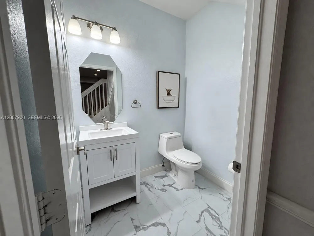 12317 SW 124th Ct Miami, FL 33186