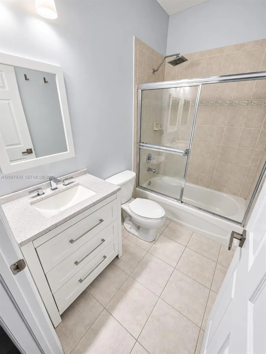 12317 SW 124th Ct Miami, FL 33186