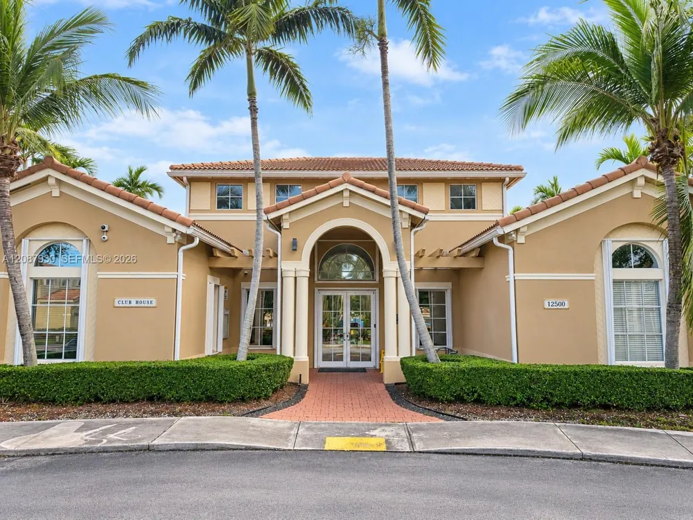 12317 SW 124th Ct Miami, FL 33186