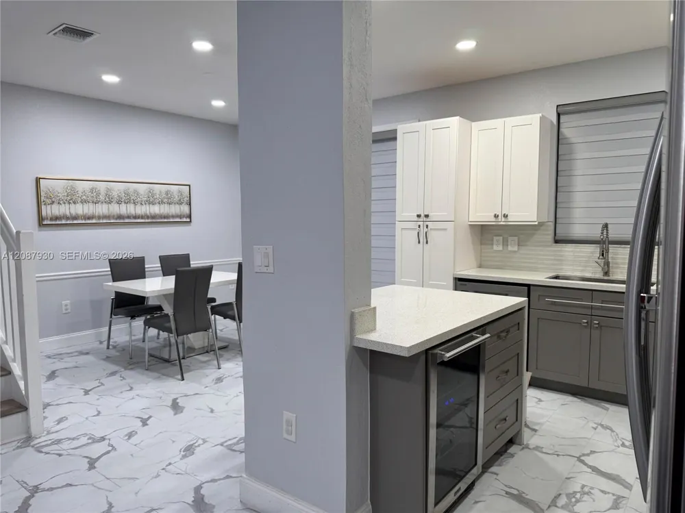 12317 SW 124th Ct Miami, FL 33186