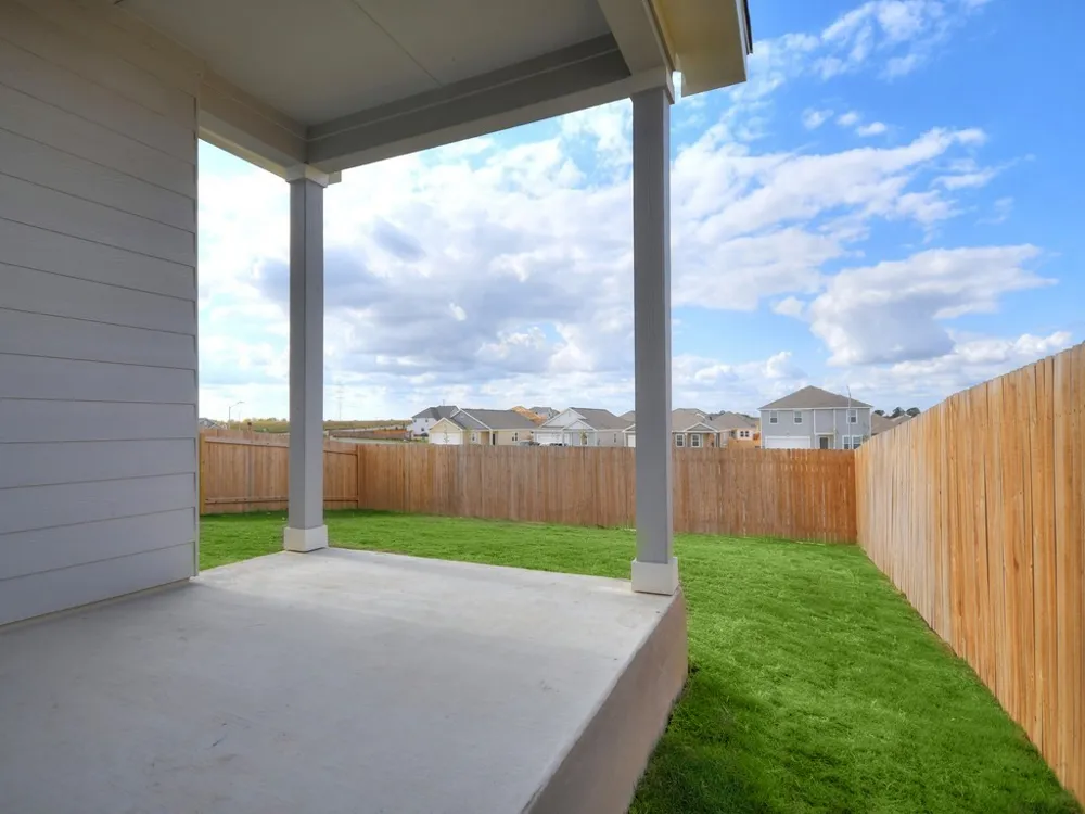 19400 Caymus Drive Pflugerville, TX 78660