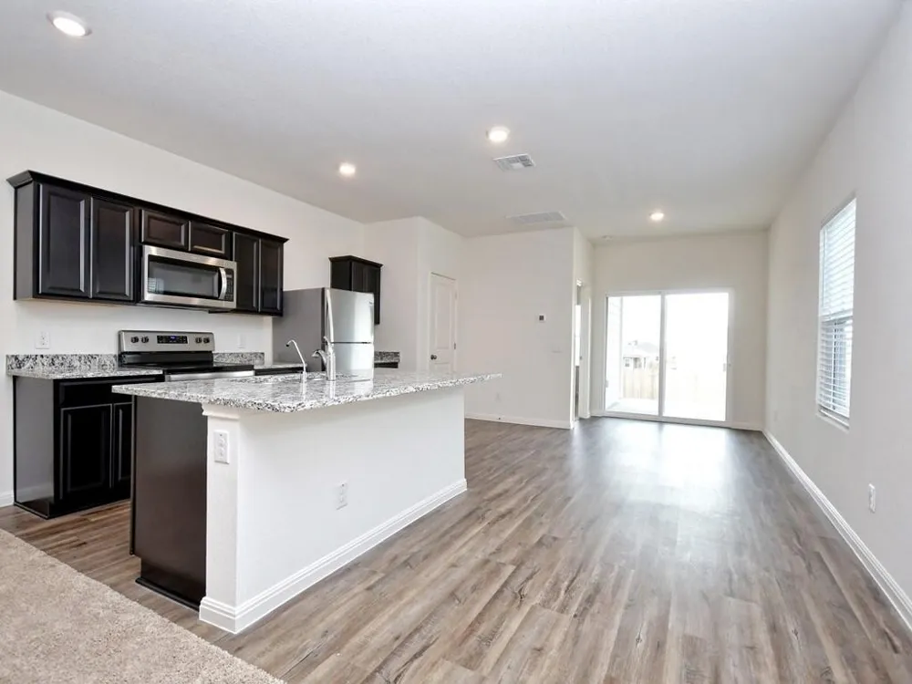 19400 Caymus Drive Pflugerville, TX 78660