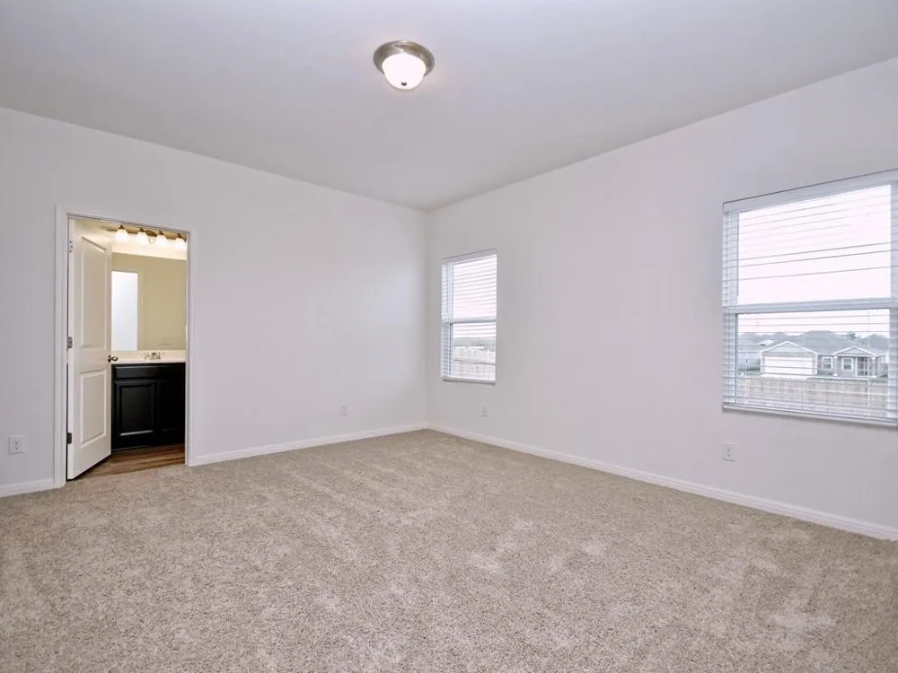 19400 Caymus Drive Pflugerville, TX 78660