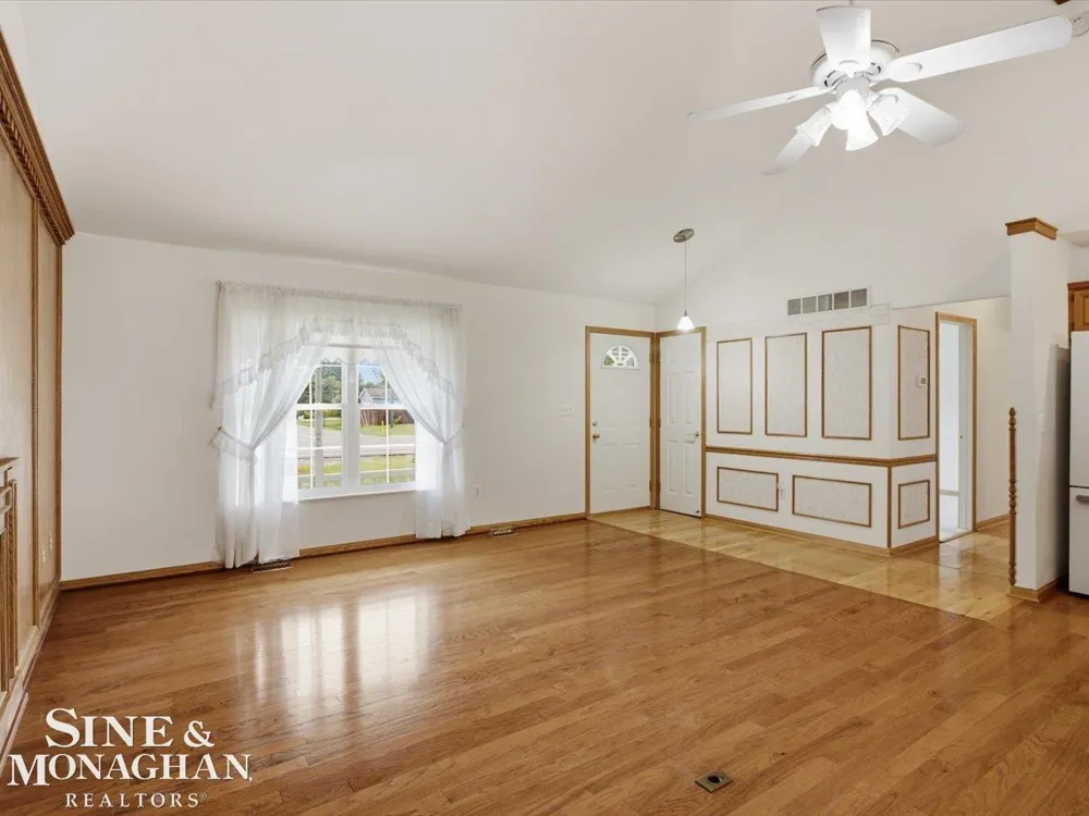 4281 Ravenswood Road Marysville City, MI 48040