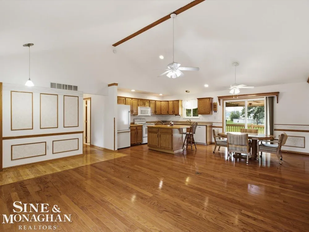 4281 Ravenswood Road Marysville City, MI 48040