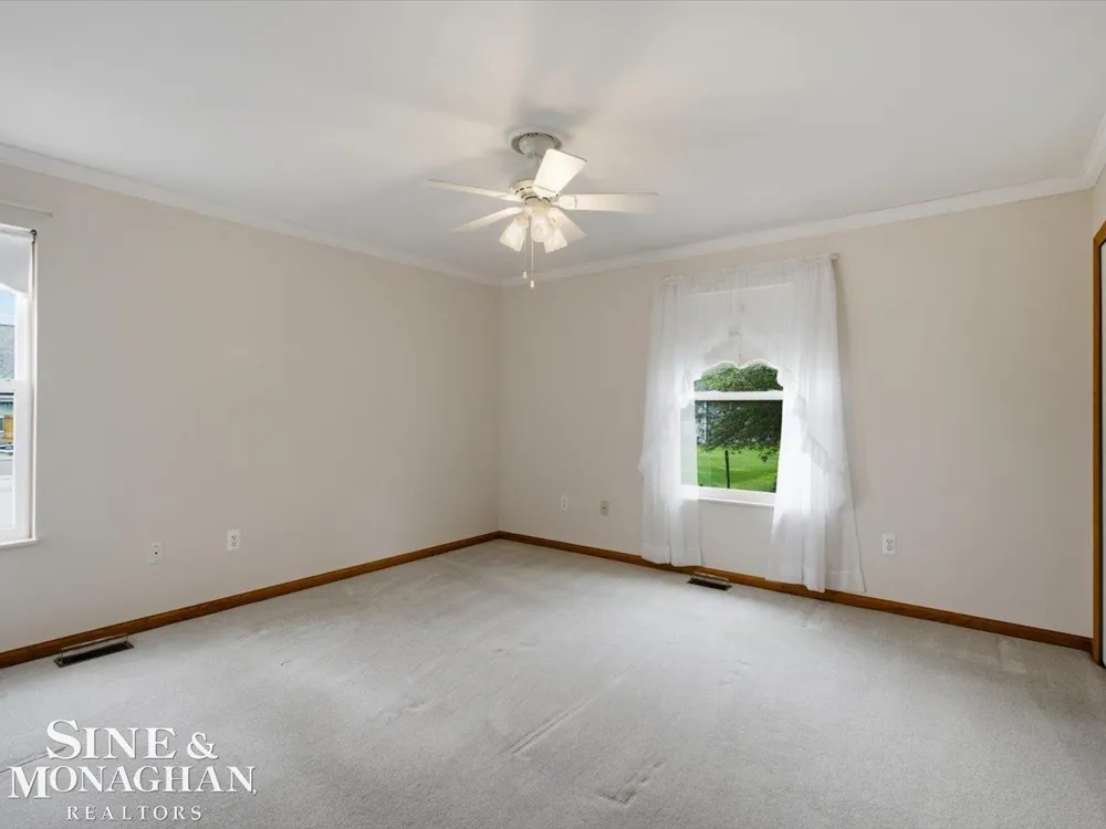 4281 Ravenswood Road Marysville City, MI 48040