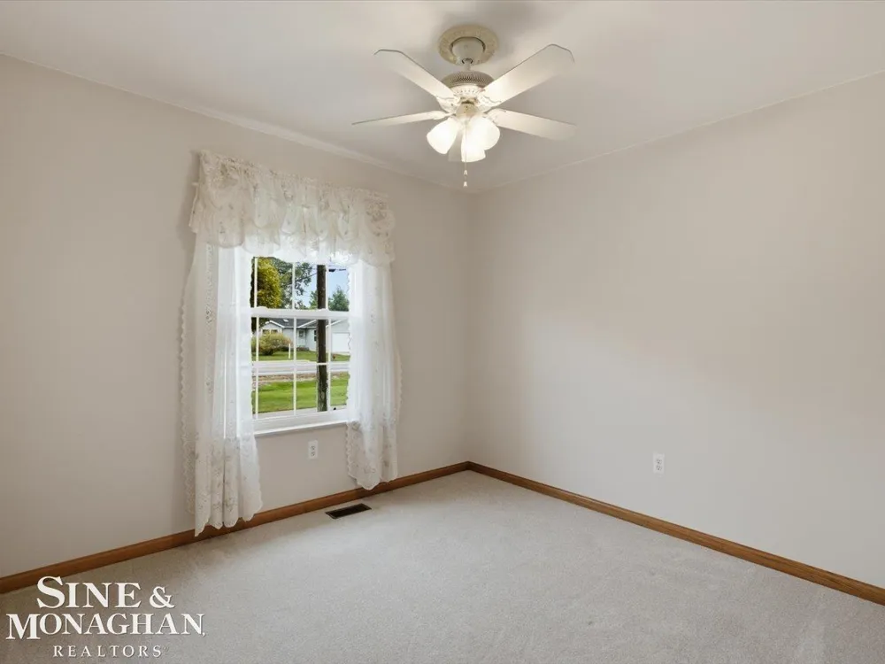 4281 Ravenswood Road Marysville City, MI 48040