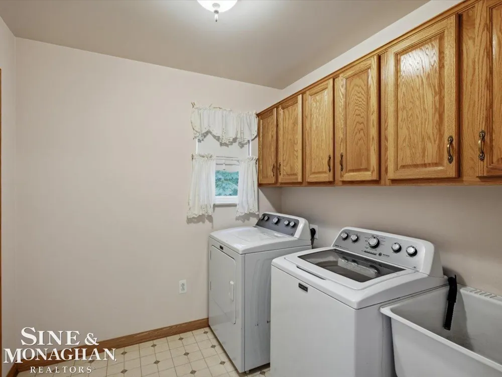 4281 Ravenswood Road Marysville City, MI 48040