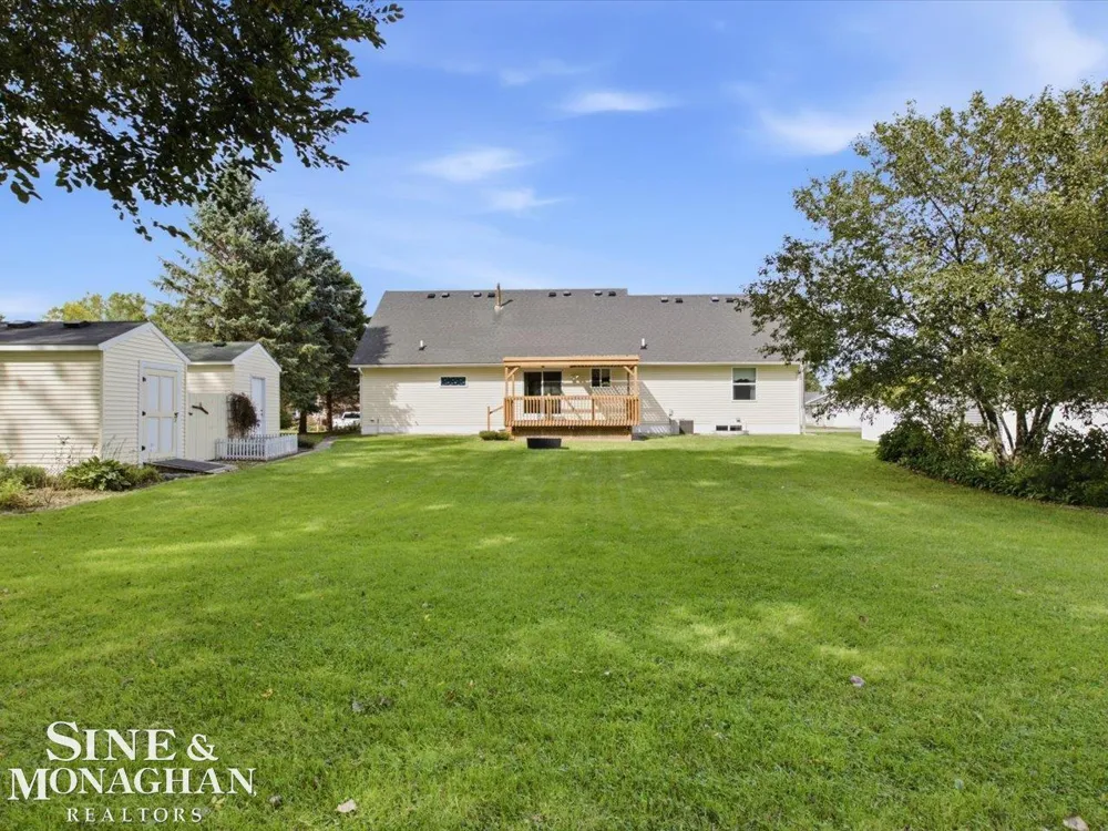 4281 Ravenswood Road Marysville City, MI 48040