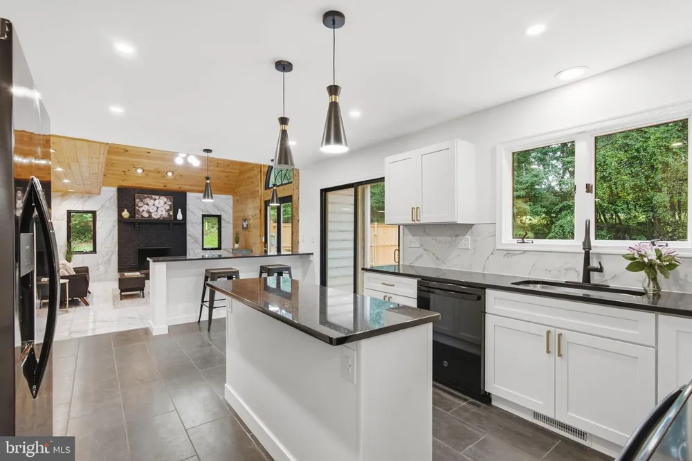 800 BERRYMANS LANE Reisterstown, MD 21136