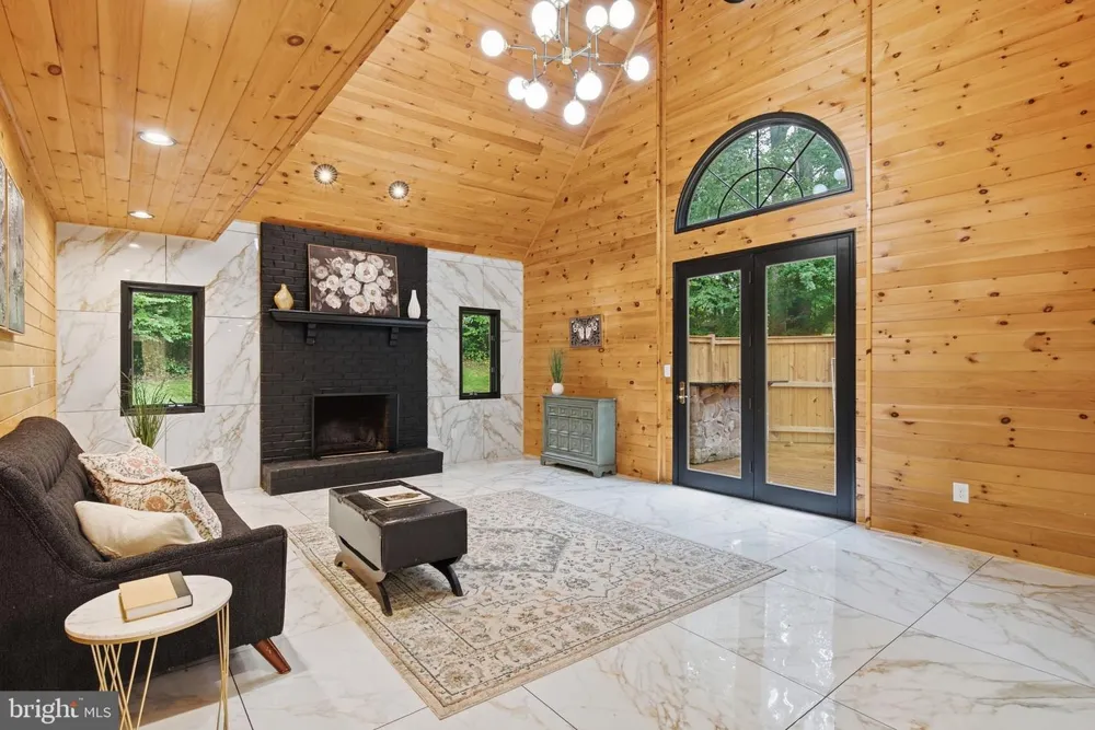800 BERRYMANS LANE Reisterstown, MD 21136