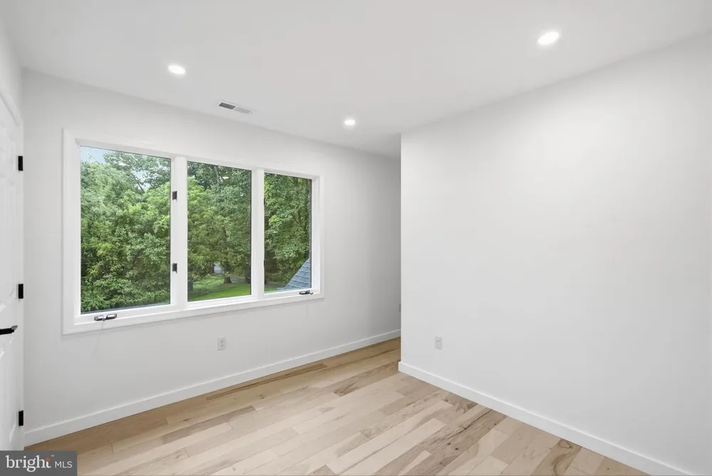 800 BERRYMANS LANE Reisterstown, MD 21136