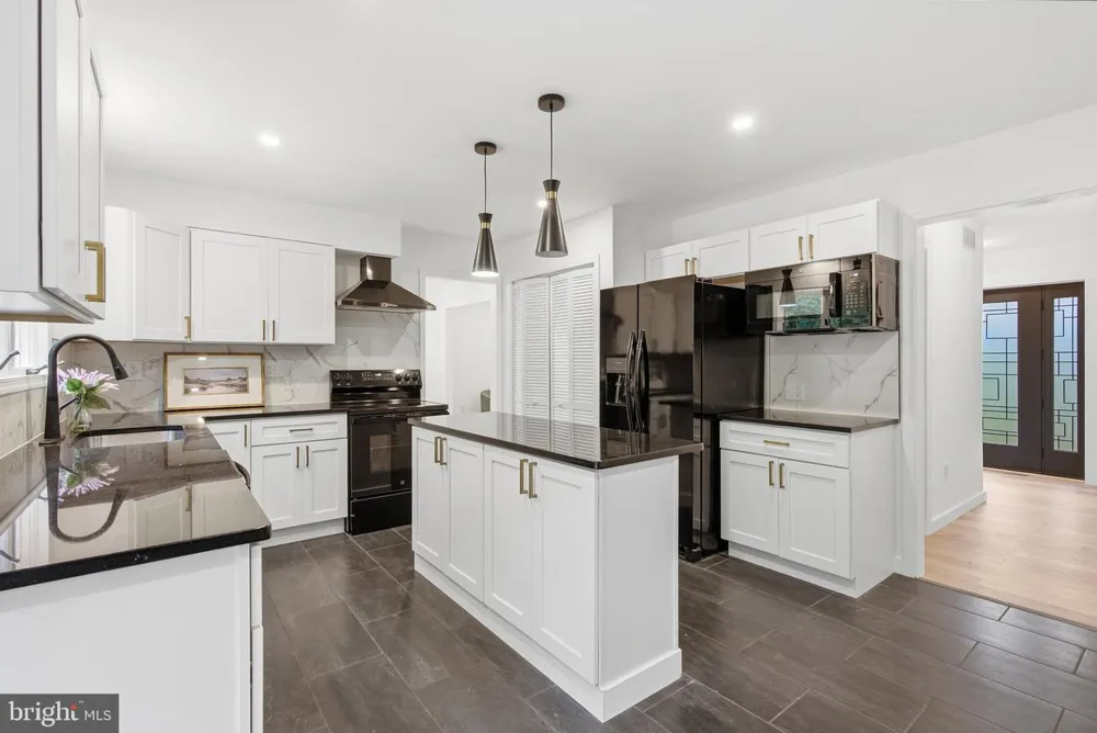 800 BERRYMANS LANE Reisterstown, MD 21136