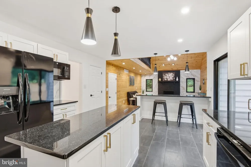 800 BERRYMANS LANE Reisterstown, MD 21136