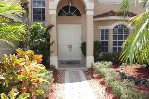 2568 Jardin Pl #2568