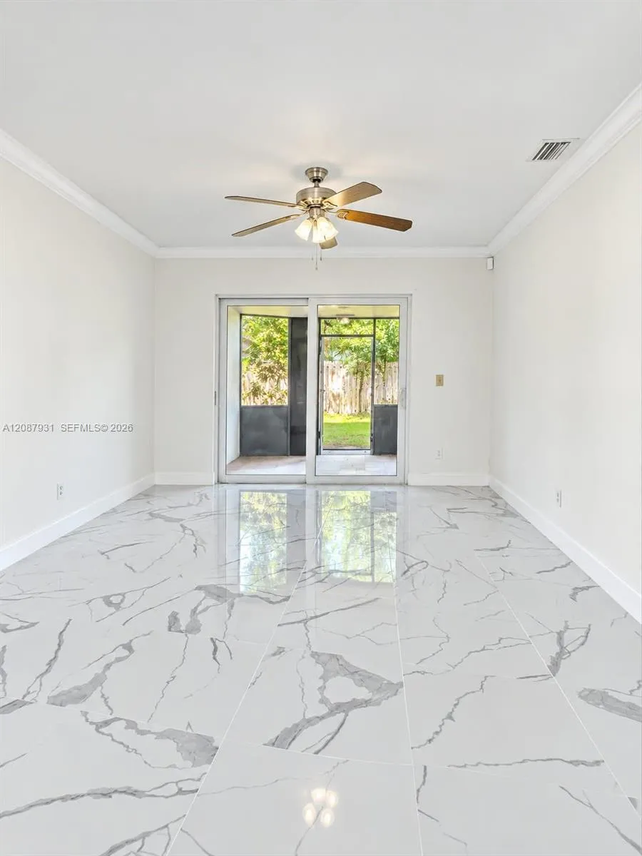 2375 NW 123rd Ave Coral Springs, FL 33065