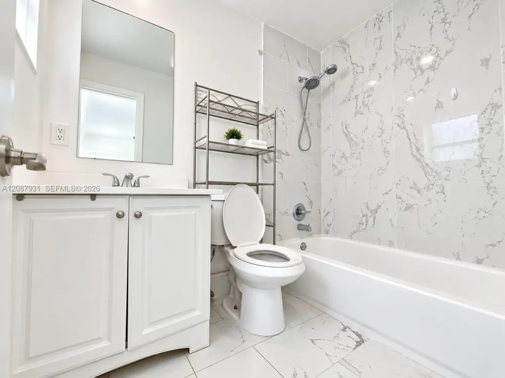 2375 NW 123rd Ave Coral Springs, FL 33065