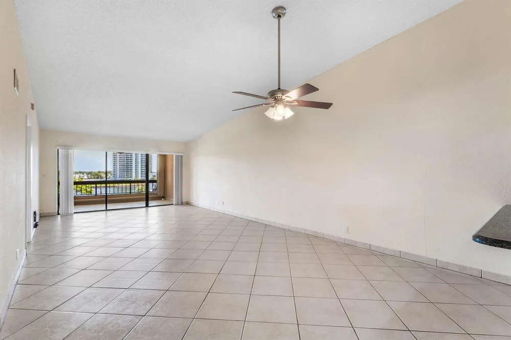 1030 Us Highway 1 #413 North Palm Beach, FL 33408