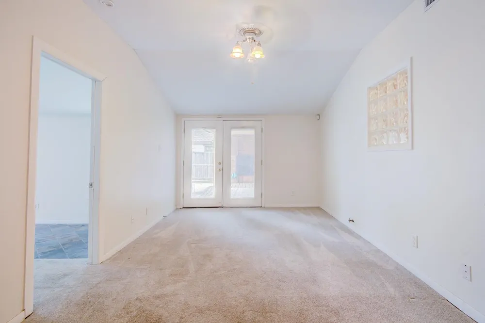 6307 Kenwood Avenue Dallas, TX 75214