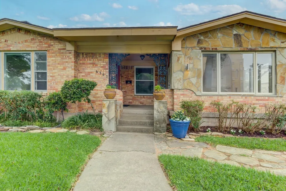 6307 Kenwood Avenue Dallas, TX 75214