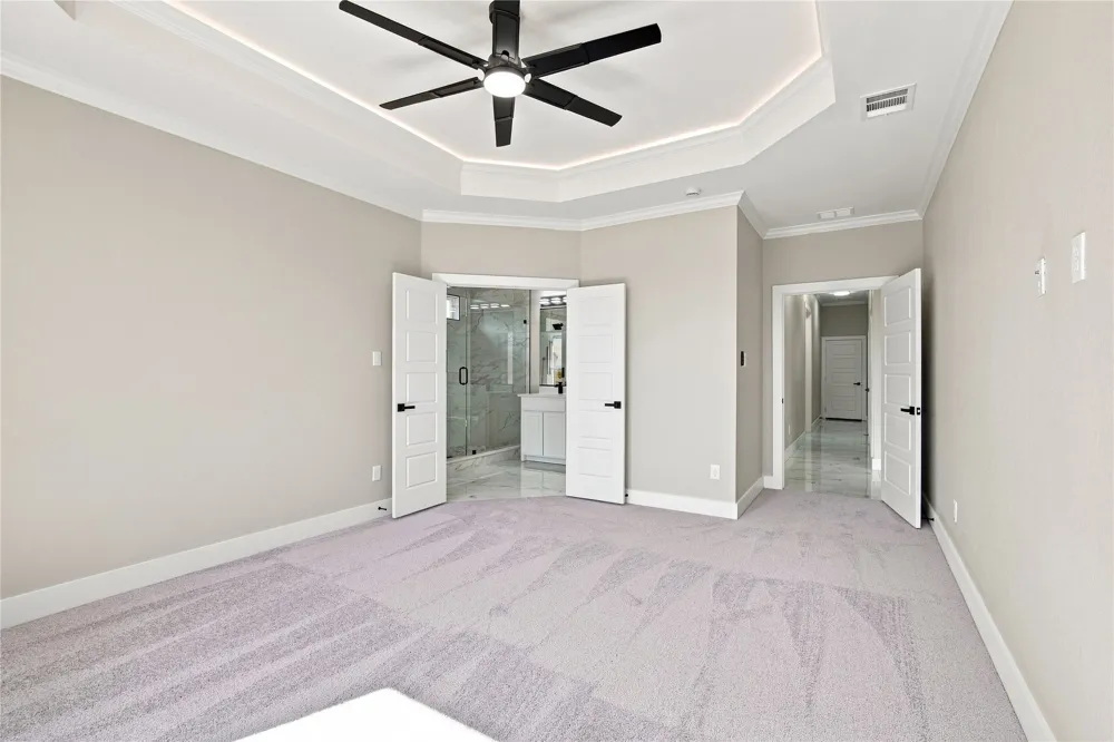 1606 Avenue Grand Prairie, TX 75051