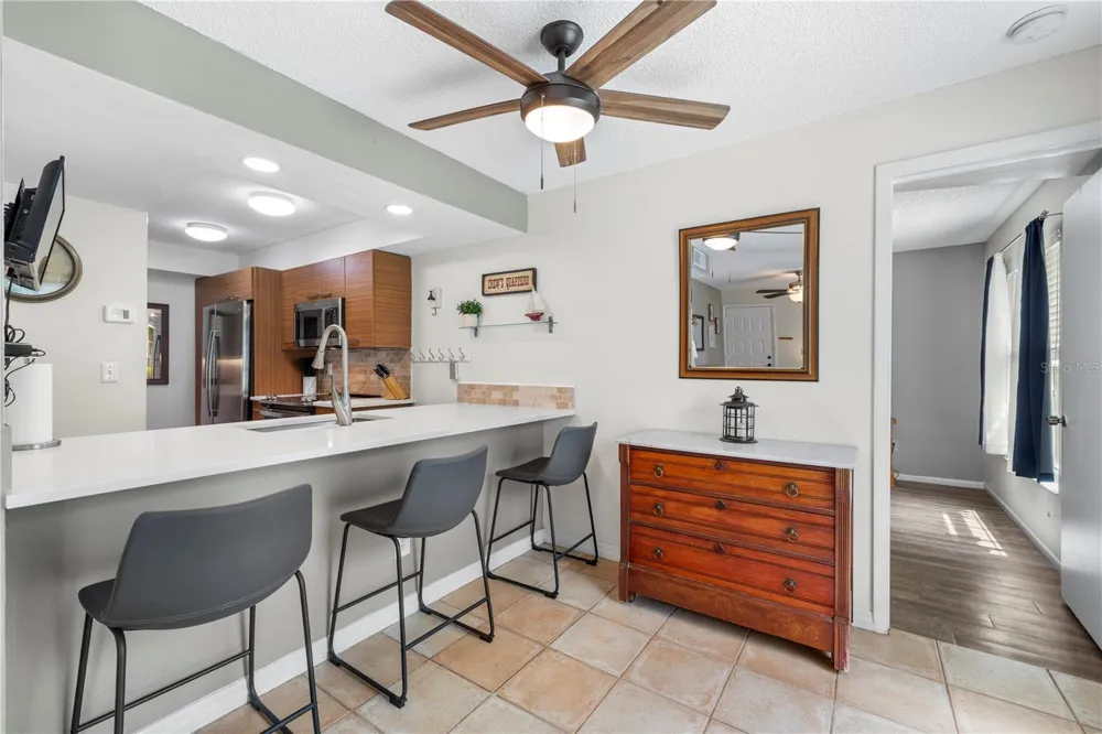 3016 BONAVENTURE CIRCLE #104 Palm Harbor, FL 34684
