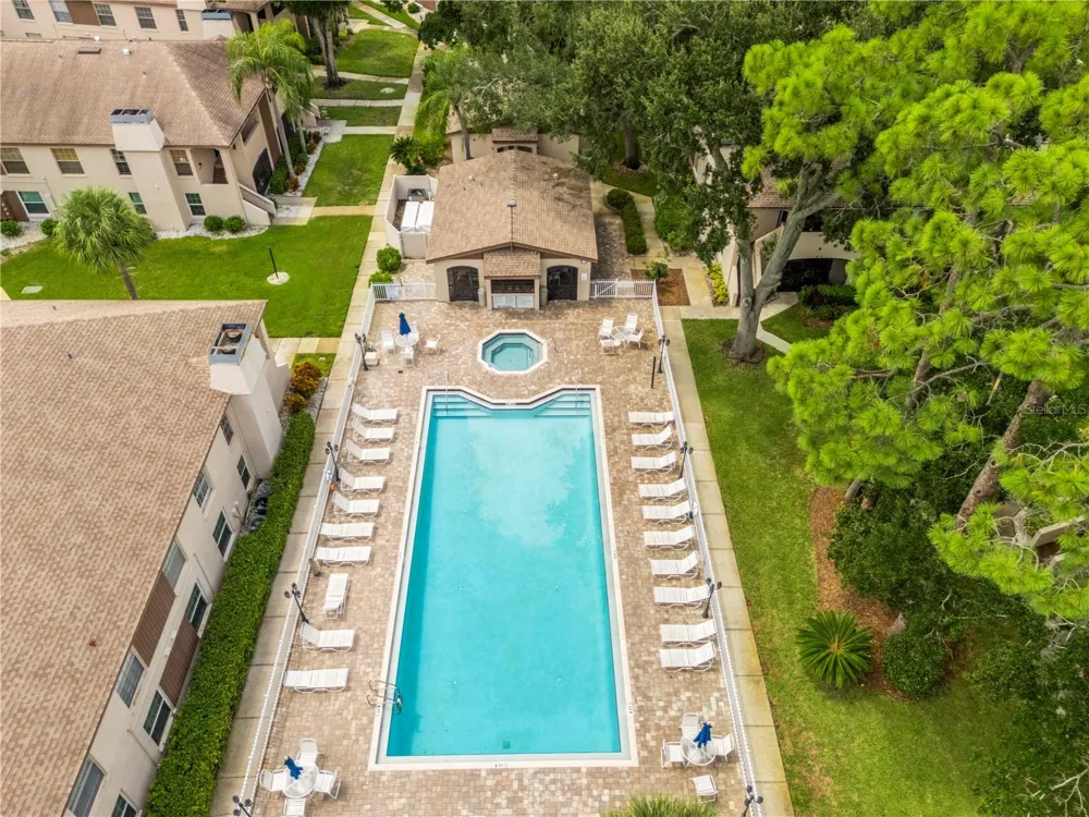 3016 BONAVENTURE CIRCLE #104 Palm Harbor, FL 34684