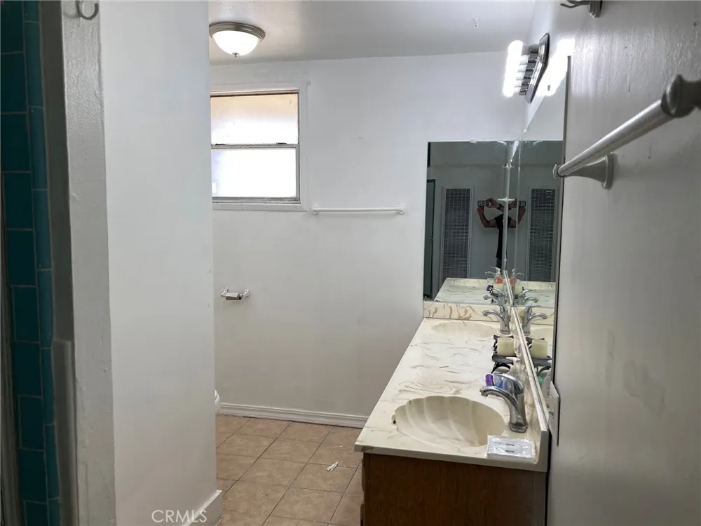 17776 Citron Avenue Fontana, CA 92335