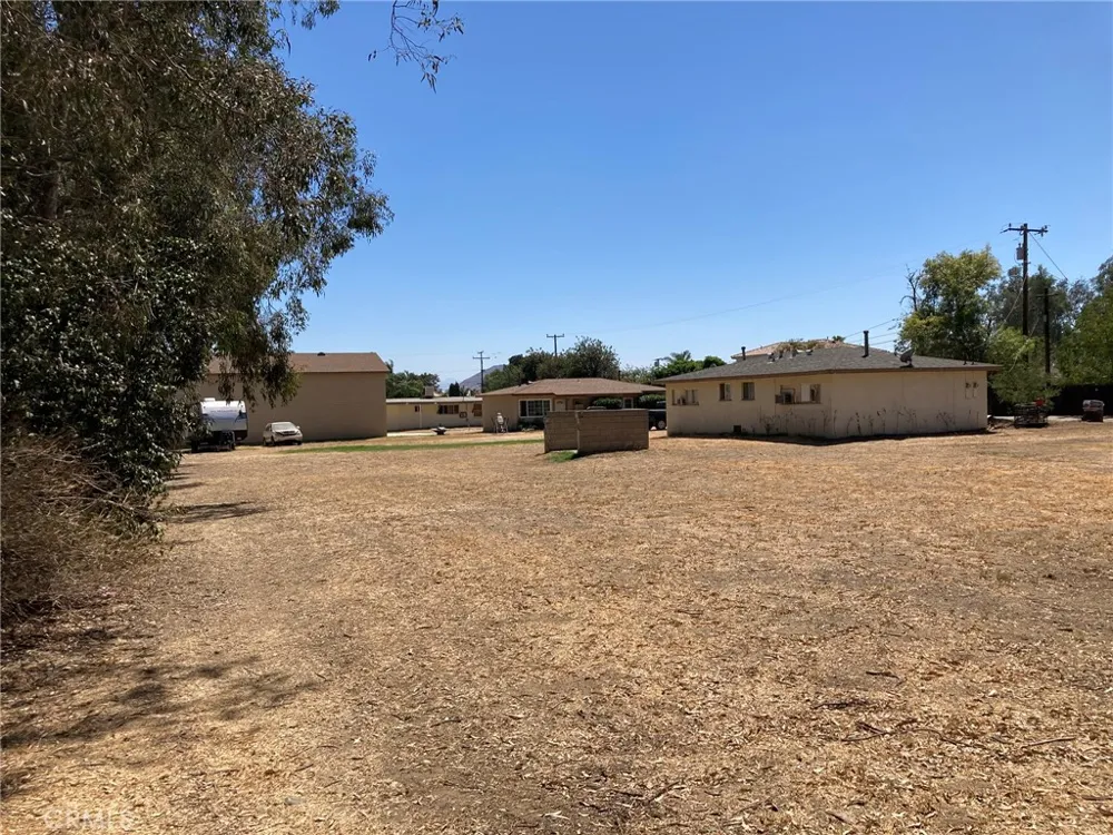 17776 Citron Avenue Fontana, CA 92335