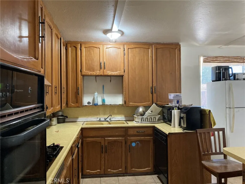 17776 Citron Avenue Fontana, CA 92335