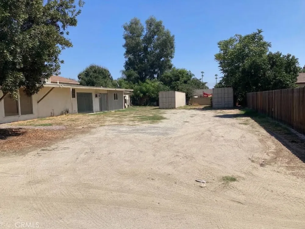 17776 Citron Avenue Fontana, CA 92335