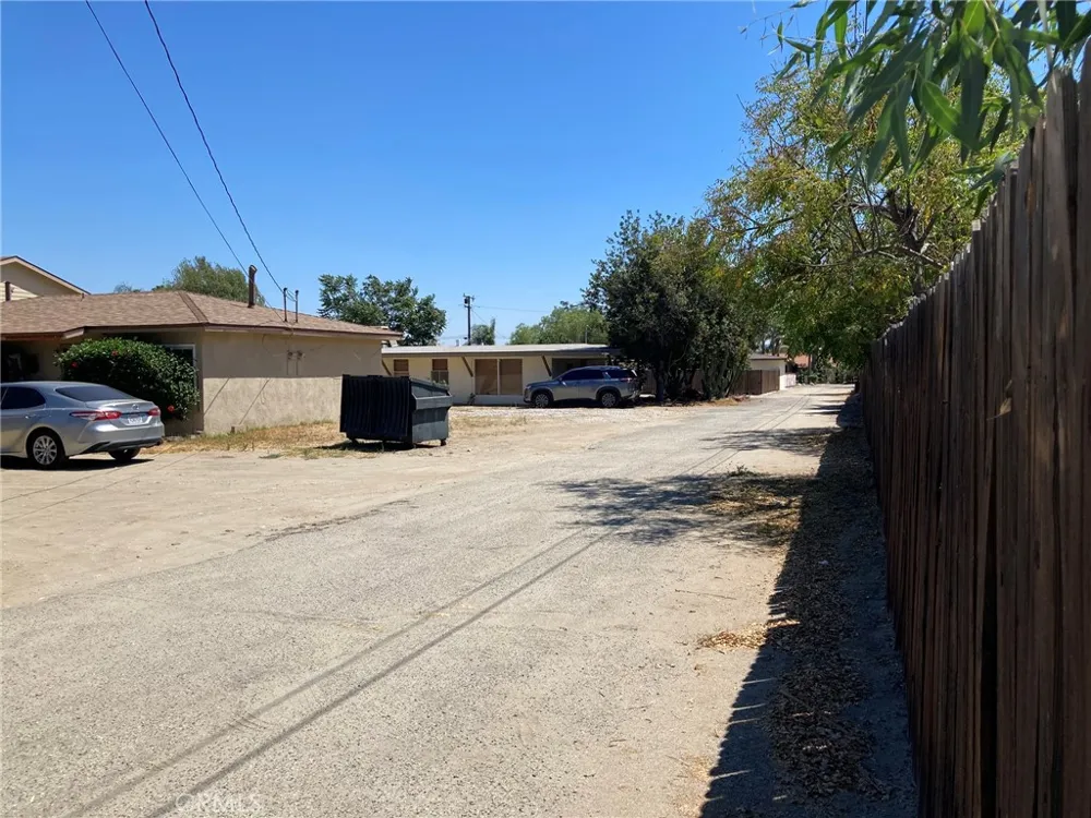 17776 Citron Avenue Fontana, CA 92335