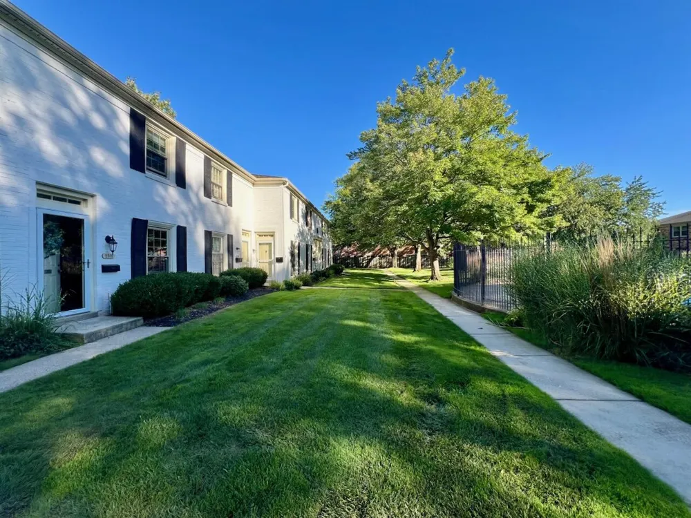2505 Abbington Drive SE #137 Grand Rapids City, MI 49506