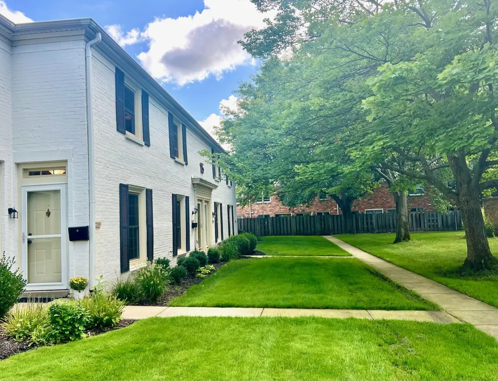 2505 Abbington Drive SE #137 Grand Rapids City, MI 49506