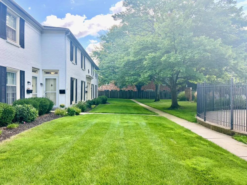 2505 Abbington Drive SE #137 Grand Rapids City, MI 49506