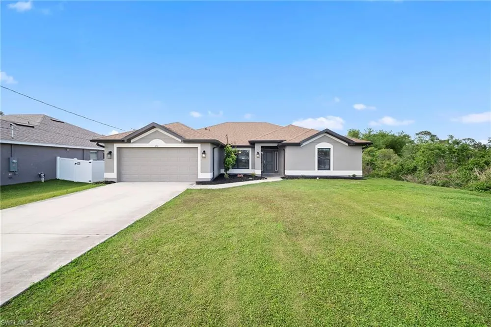490 windermere Drive Lehigh Acres, FL 33972