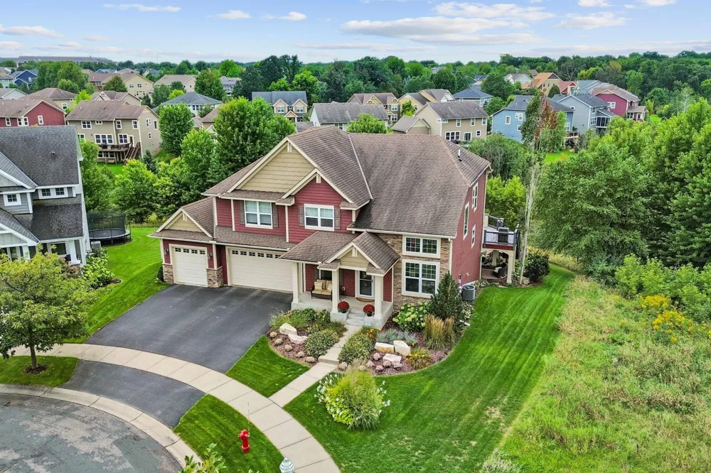 13273 Carlingford Lane Rosemount, MN 55068