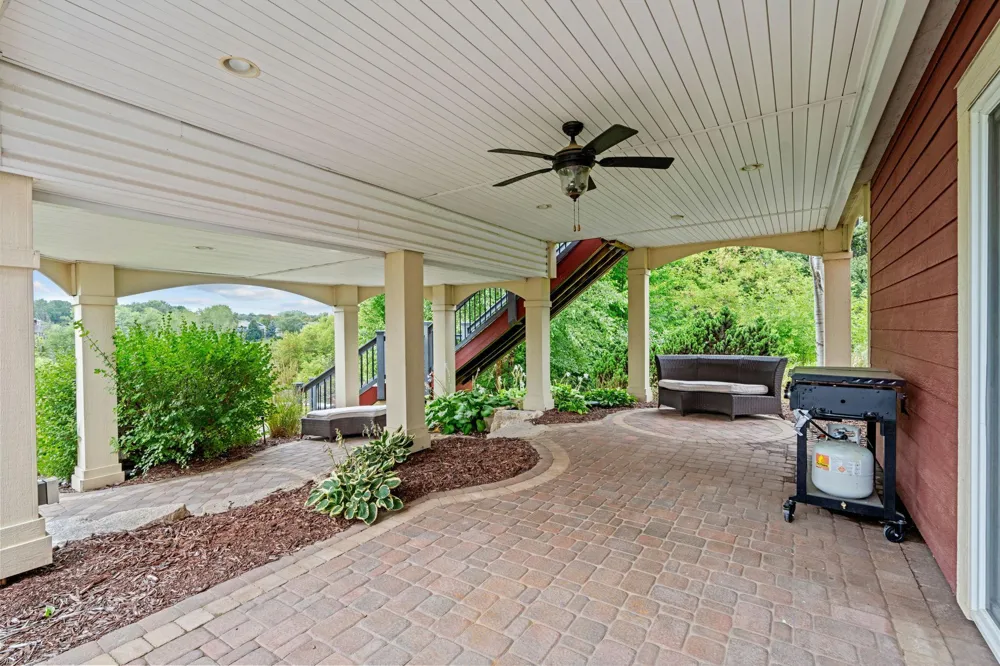 13273 Carlingford Lane Rosemount, MN 55068