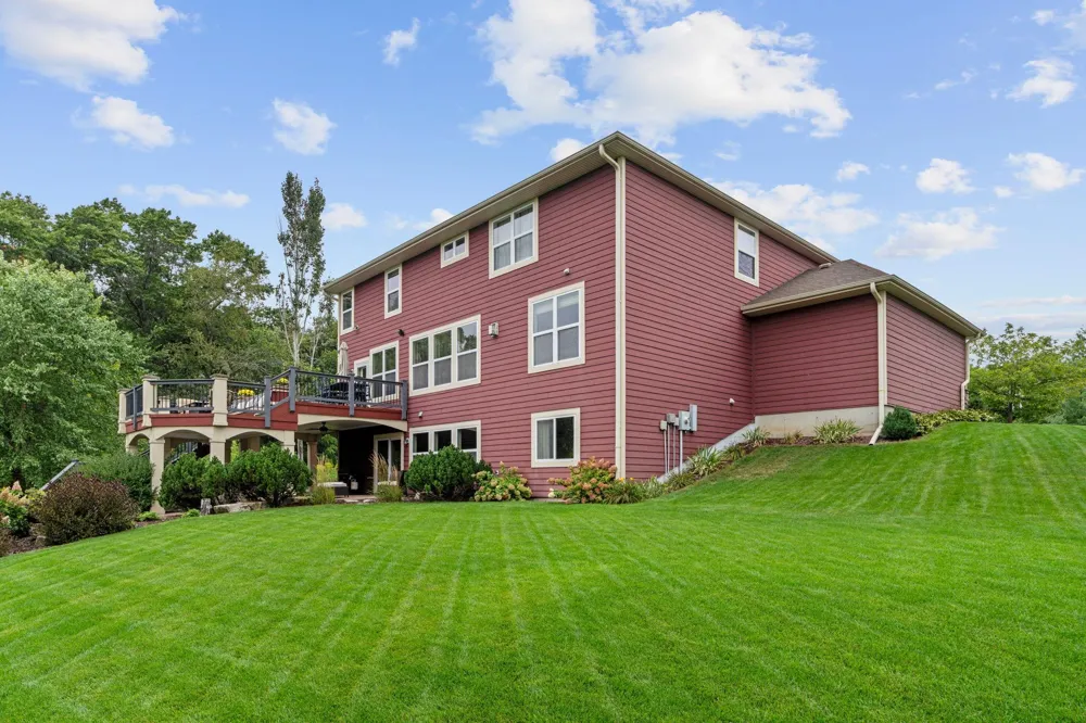 13273 Carlingford Lane Rosemount, MN 55068