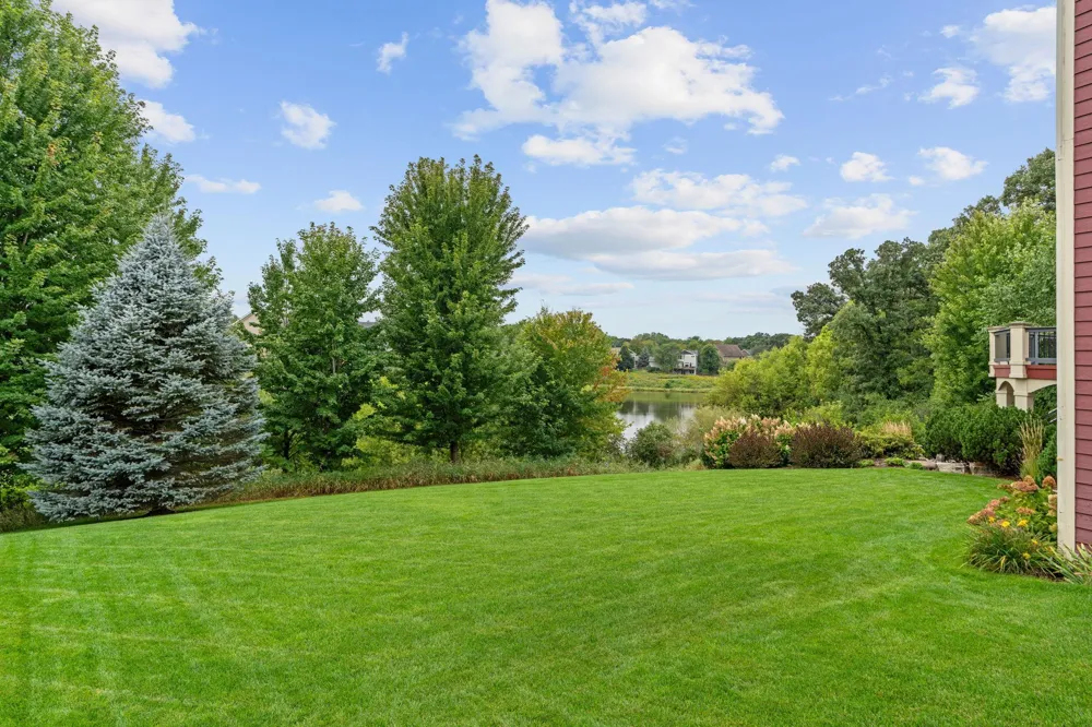 13273 Carlingford Lane Rosemount, MN 55068