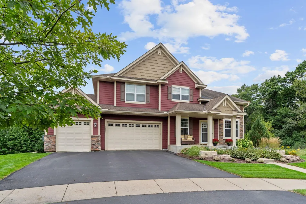 13273 Carlingford Lane Rosemount, MN 55068