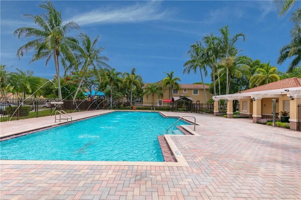 3635 San Simeon Cir Weston, FL 33331