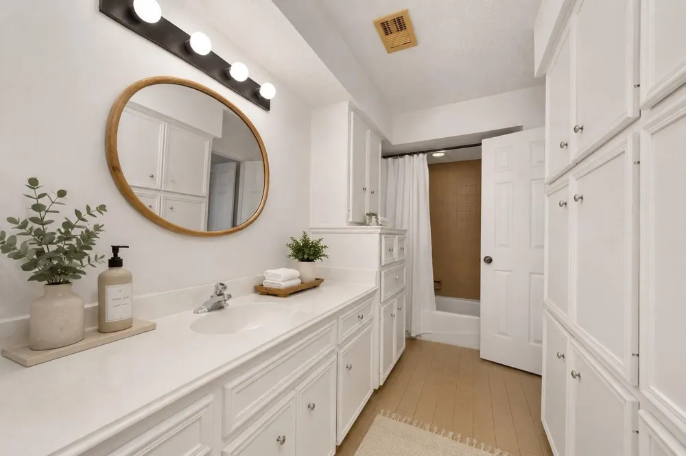 25 Cascade Springs Place The Woodlands, TX 77381