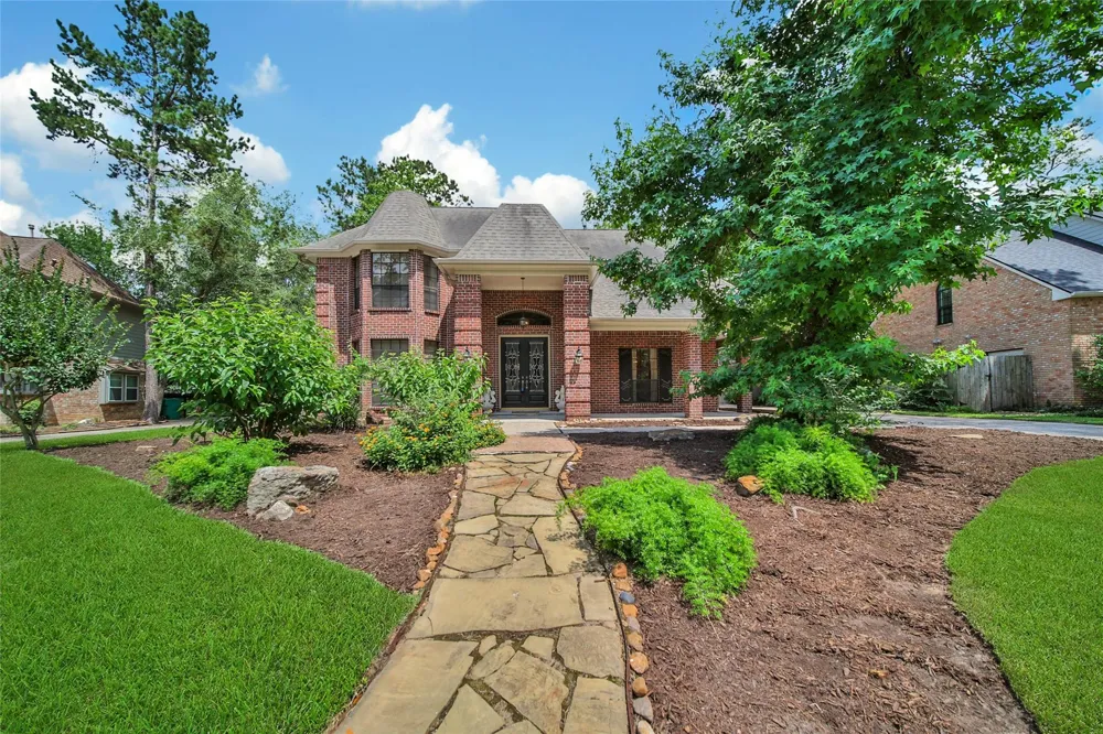 25 Cascade Springs Place The Woodlands, TX 77381