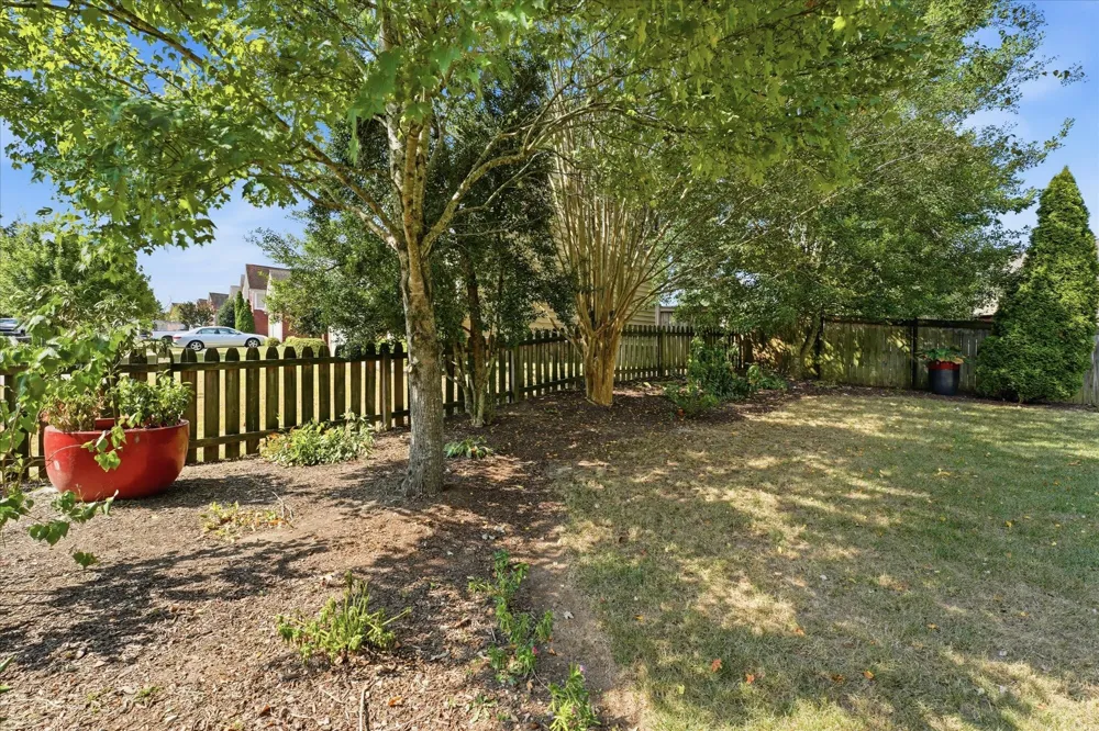 7093 Bridgeport Dr Nashville, TN 37221