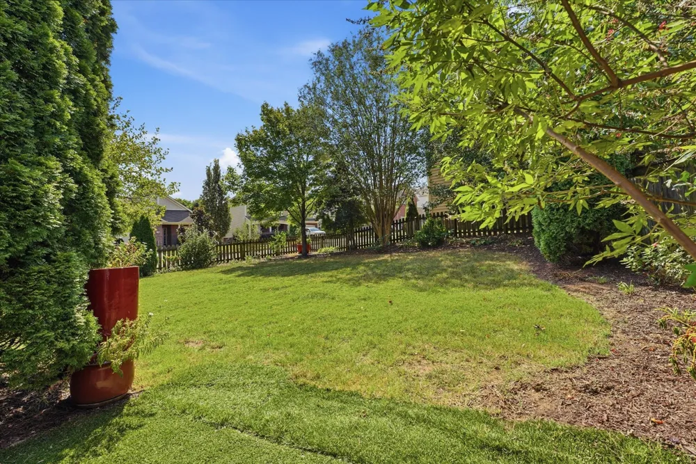 7093 Bridgeport Dr Nashville, TN 37221